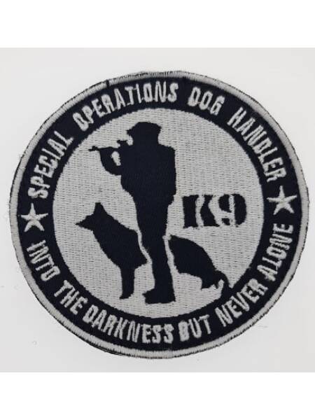 EMBLEMA BRODATA K9 SPECIAL OPERATIONS DOG HANDLER INTO THE DARKNESS BUT NEVER ALONE